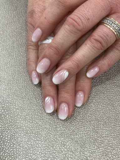 Access Nails - Thumbnail