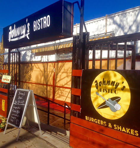 Johnny's Bistro Buda