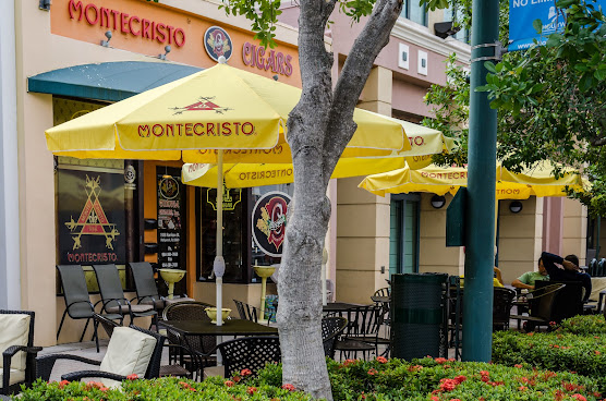 Cuenca Cigars by null