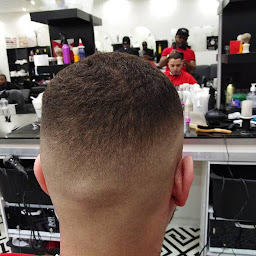 Photo n°19 de ACP Coiffure & Barber à Tours (Salon de coiffure)