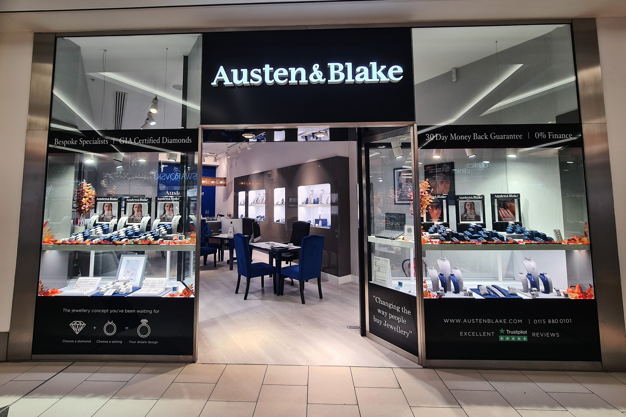 Austen & Blake Nottingham - Jewellery - photo 1
