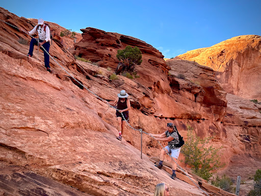 Corona Arch - Thumbnail