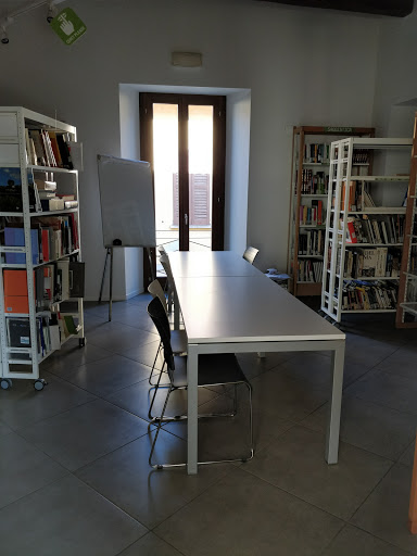 BICA - Biblioteca Comunale "Cesare Pavese"
