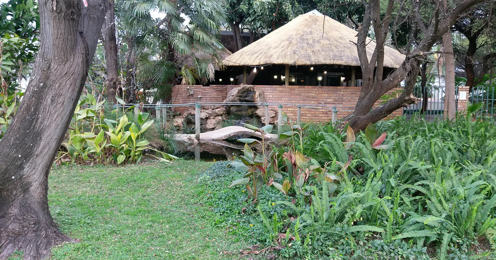 Serowe Hotel