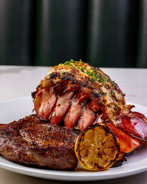 The Amalfi Llama - Miami by null