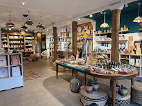 nojii concept store à Arbois