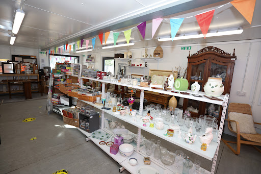 Boysnope Wharf Renew Shop - R4GM/SUEZ