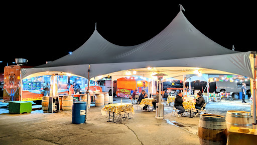 Lucha Sabina taco truck - Thumbnail