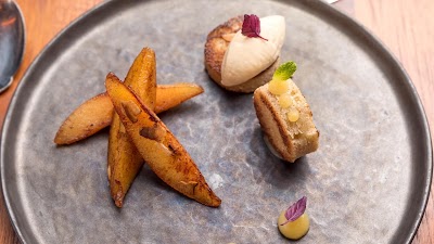 Photos of PIER 51 Restaurant & Bar