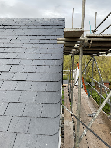 Tombs Roofing - Visual