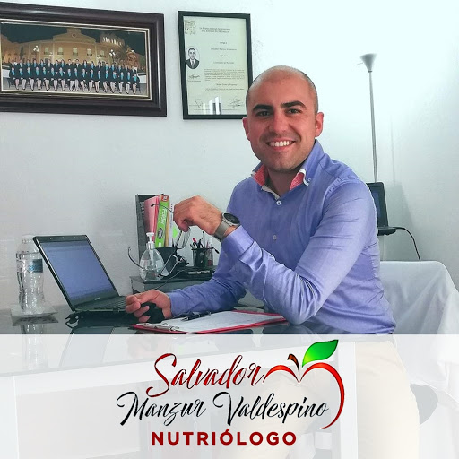 Nutriologo Salvador Manzur Valdespino