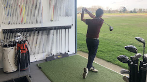 Photo n°2 de Fitting Center Saint-Cloud - Golf de Paris à Saint-Cloud (Magasin d'articles de golf)