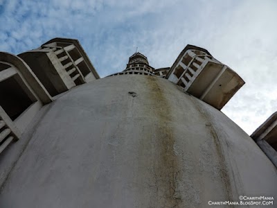 Photos of Ambuluwawa Temple