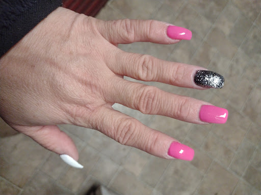 Middletown Nails - Thumbnail