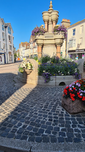 Teignmouth Triangle - Thumbnail