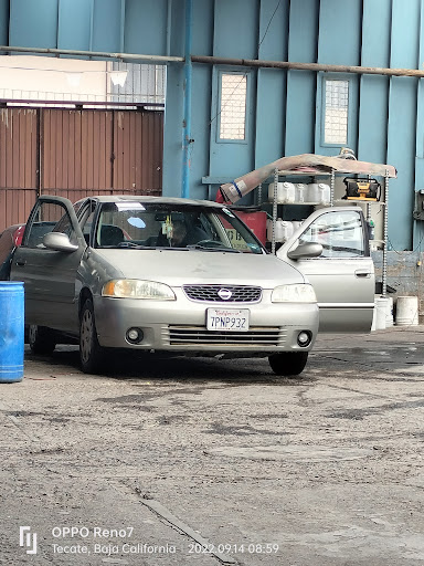 Car Wash Titanic Gallery - Mexico
