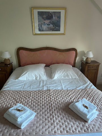 Hotel Continental by null