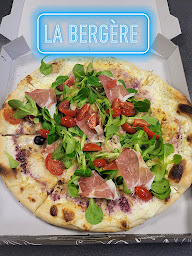 Photo n°27 de la pizzeria à Tarascon-sur-Ariège (Pizzas à emporter)