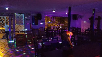 bar