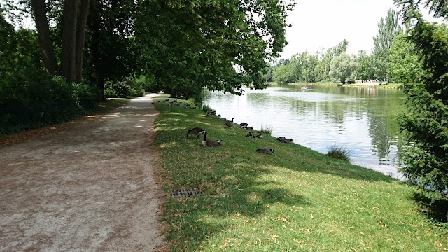 Lac Daumesnil