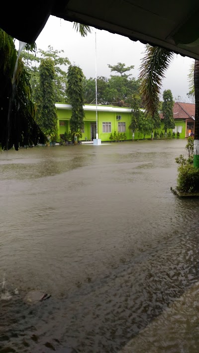 Photos of SMP Negeri 07 Cilacap