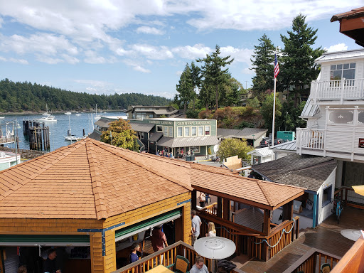 Friday's Crabhouse