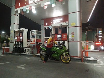 Photos of Pertamina gas station 34-40236