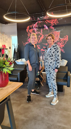 Haarstudio Hilda voor haar en hem - Thumbnail