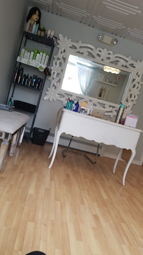 Divina Salon - Thumbnail