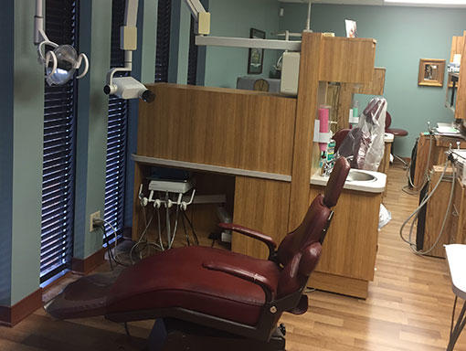 Naperville Family Dentists - Nicholas P. Primiano, DDS, Diane M. Mach, DDS - Thumbnail