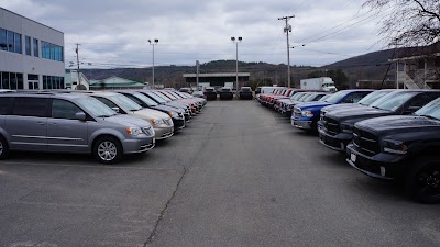Photos of Summit Chrysler Dodge Jeep RAM