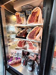 Photo n°5 de Boucherie Du Chef - Viande d'Exception Maturée et charcuterie d'Excellence, Wagyu, Galice, Black Angus, Limousin, Kobe à Paris (Épicerie fine)