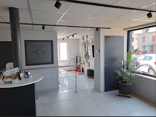 Photo n°3 de GARAGE G2A PEUGEOT PLEUGUENEUC à Pleugueneuc (Concessionnaire Peugeot)