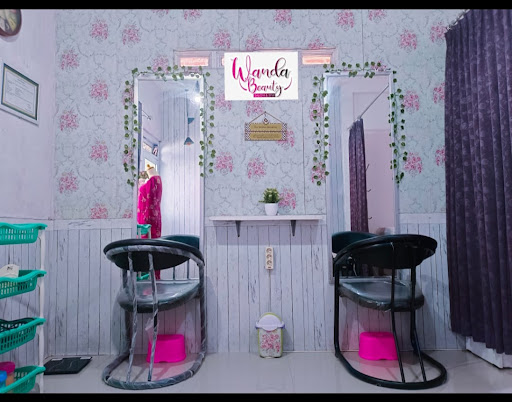 Wanda Beauty Salon & Spa (Woman Only) / Make Up & Sewa Set Kebaya