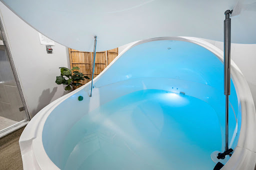 Urban Float - Visual