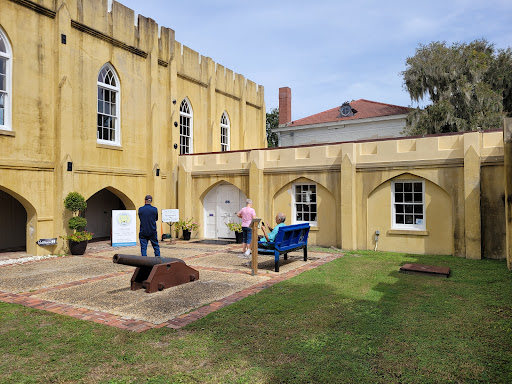 Visit Beaufort - Thumbnail