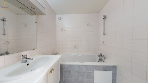 Photo n°34 de Agence Immobilière Bassano - Immobilier Paris 8 eme Arrondissement à Paris (Agence de location immobilière)