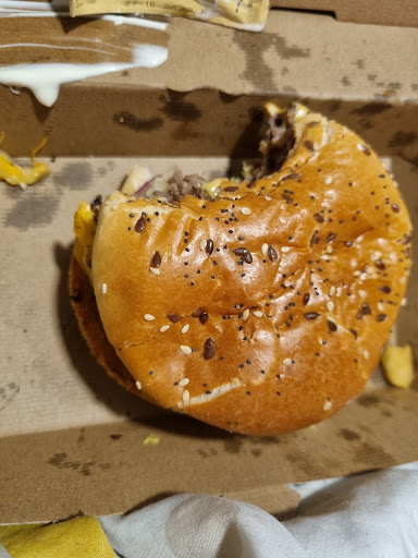 Photo 8 - World burger 91