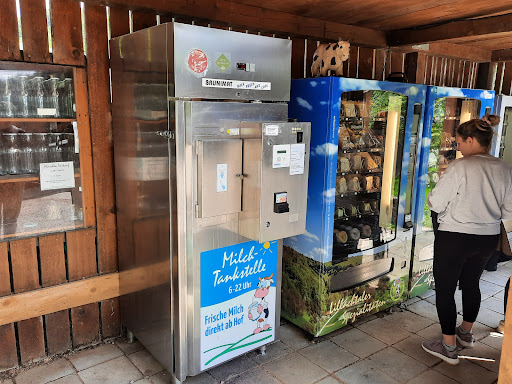 Milchtankstelle Dorfhaus - Thumbnail