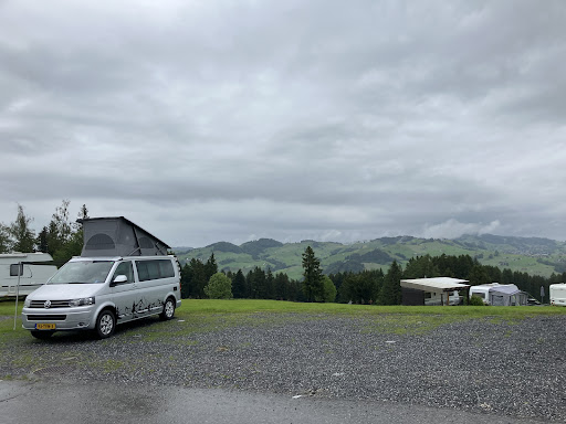 Zwartjes Campers - Bus camper verhuur - Thumbnail