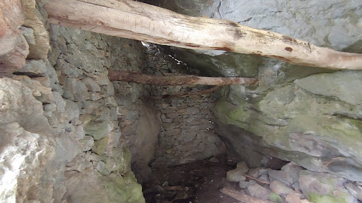 Rifugio "non si vede" Gallery - Italy