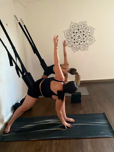 IMIX Holistic Space Yoga y Retiros Holísticos.