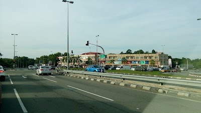 Photos of Soon Lee Megamart and GR&Acirc;ND