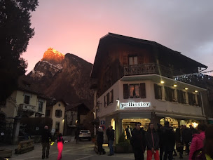 Photo n°24 de Pellissier Chaussures à Samoëns (Magasin de chaussures)