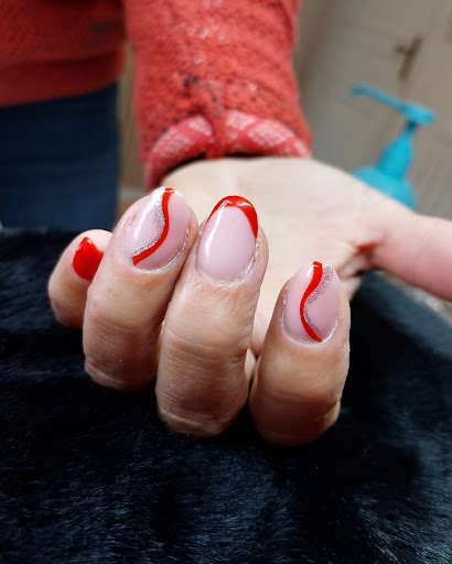 L'instant Cocooning, Ongles, Cils et Massages - Thumbnail