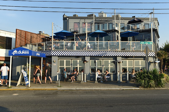 Duke's Seafood West Seattle by null