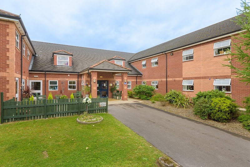 Alpine Lodge Care Home photo 2