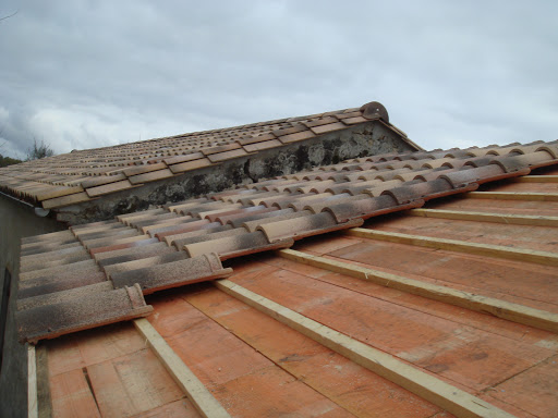 Photo de TFT Couverture à Béguey (33410)