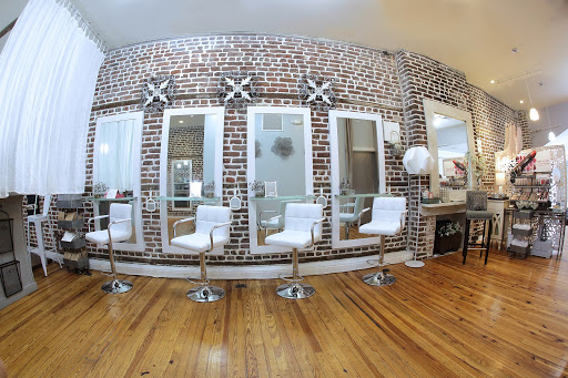 Lordis Loft Salon & Spa - Aveda - King Street - Thumbnail
