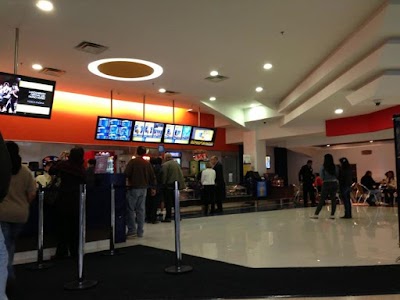 Photos of Cine Colombia Multiplex Calle 100 Iserra